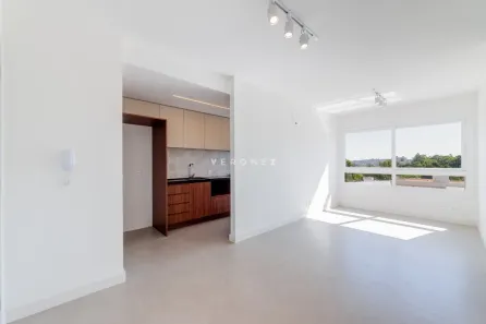 Apartamento com 2 Quartos à venda, 60m² no Jardim do Salso, Porto Alegre
