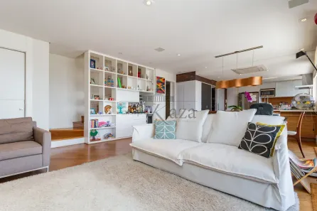 Apartamento com 2 Quartos à venda, 155m² no Vila Nova Conceição, São Paulo