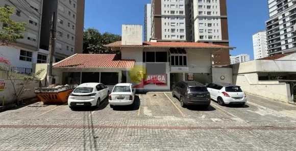 Imóvel Comercial para alugar, 434m² no América, Joinville