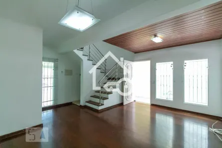 Casa com 3 Quartos à venda, 240m² no Anchieta, São Bernardo do Campo