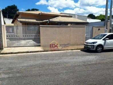 Casa com 3 Quartos à venda, 200m² no Granjas Rurais Reunidas São Judas Tadeu, Taubaté