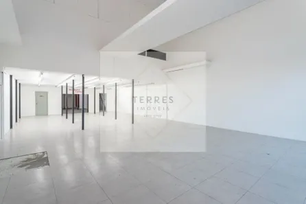 Ponto Comercial para alugar, 395m² no Azenha, Porto Alegre