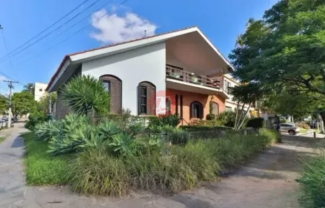 Casa com 6 Quartos para venda ou aluguel, 405m² no Chácara das Pedras, Porto Alegre