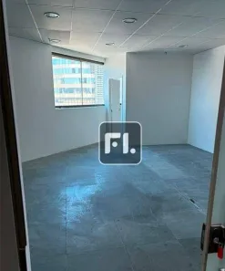 Sala Comercial para alugar, 59m² no Dezoito do Forte Empresarial/Alphaville., Barueri