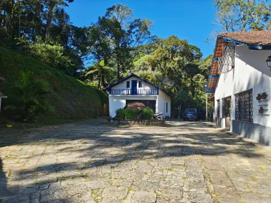 Casa com 5 Quartos à venda, 376m² no Granja Guarani, Teresópolis