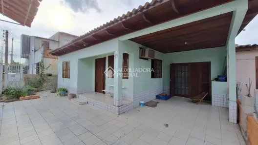 Casa com 4 Quartos à venda, 200m² no Niterói, Canoas