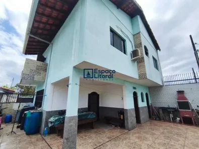 Sobrado com 3 Quartos à venda, 116m² no Jardim Brasil, Caraguatatuba