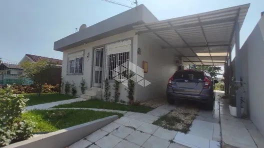 Casa com 2 Quartos à venda, 130m² no Camobi, Santa Maria