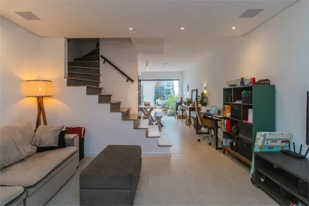 Casa com 2 Quartos à venda, 95m² no Vila São Francisco (Zona Sul), São Paulo