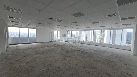 Prédio Comercial com 1 Quarto para alugar, 192m² no Cidade Monções, São Paulo