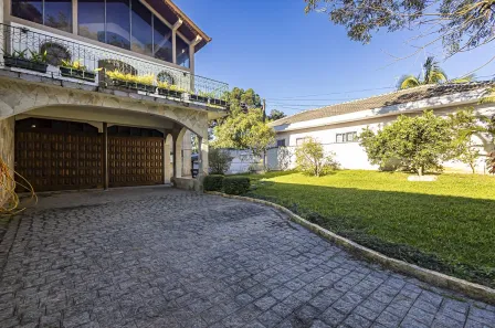 Casa com 3 Quartos à venda, 222m² no Barreirinha, Curitiba