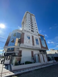 Apartamento com 3 Quartos para alugar, 86m² no São João, Itajaí