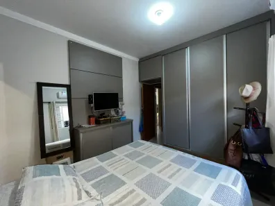 Casa com 2 Quartos à venda, 185m² no , Serrana