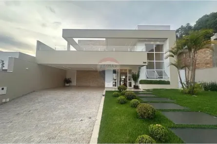 Casa com 3 Quartos à venda, 440m² no Loteamento Quintas do Lago, Araxá