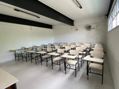 Prédio Comercial com 2 Quartos para alugar, 850m² no Vila Belmiro, Santos