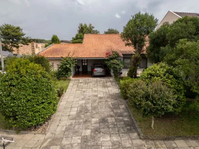 Casa com 3 Quartos à venda, 143m² no Uberaba, Curitiba