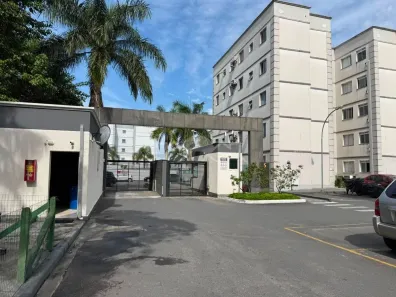 Apartamento com 2 Quartos à venda, 42m² no Vila Nova, Joinville