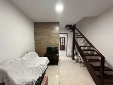 Casa de Condomínio com 2 Quartos à venda, 69m² no Jardim Caiçara, Cabo Frio