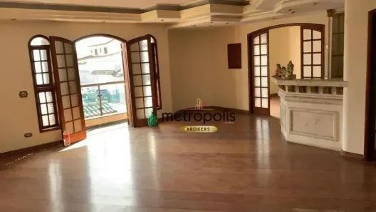 Sobrado com 4 Quartos à venda, 609m² no Independência, São Bernardo do Campo
