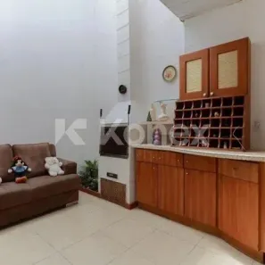 Sobrado com 4 Quartos à venda, 180m² no Chora Menino, São Paulo