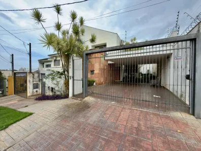Casa com 3 Quartos à venda, 249m² no Jardim Imperial II, Maringá