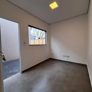 Casa com 2 Quartos para alugar, 60m² no Vila Nossa Senhora das Graças, Campo Grande