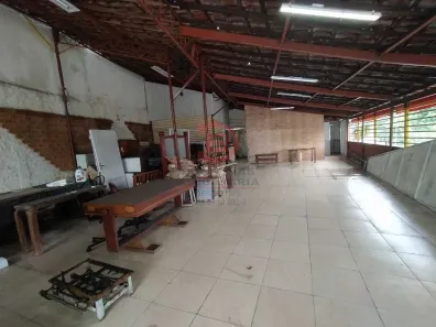 Galpão/Depósito/Armazém para alugar, 200m² no Vila Ré, São Paulo