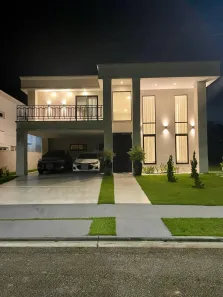 Casa de Condomínio com 4 Quartos à venda, 315m² no Ponta Negra, Manaus