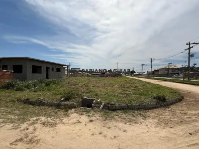 Lote/Terreno à venda, 366m² no São Vicente de Paula, Araruama