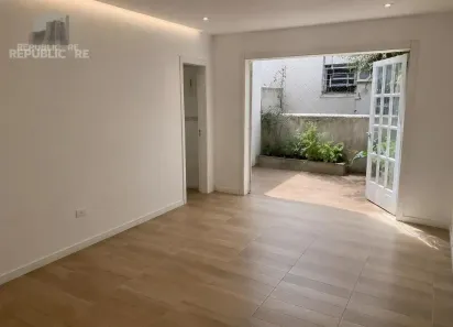 Apartamento com 2 Quartos à venda, 74m² no Menino Deus, Porto Alegre