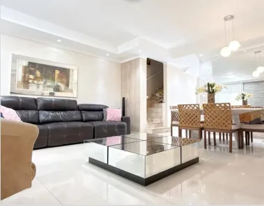 Casa de Condomínio com 4 Quartos à venda, 131m² no Vila Mogilar, Mogi das Cruzes