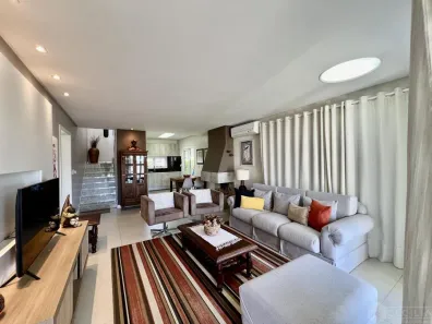 Casa com 5 Quartos à venda, 221m² no Atlântida-Sul, Osório