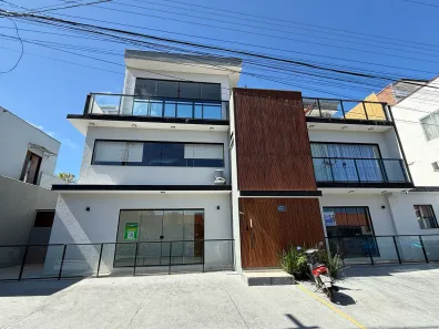 Apartamento com 1 Quarto para alugar, 28m² no Rio Tavares, Florianópolis