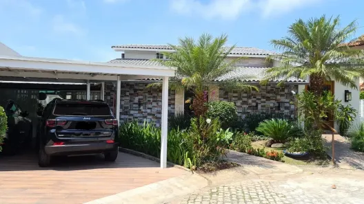Casa de Condomínio com 4 Quartos à venda, 284m² no Badu, Niterói