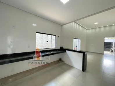 Casa com 3 Quartos à venda, 130m² no Jardim Ipanema, Uberlândia