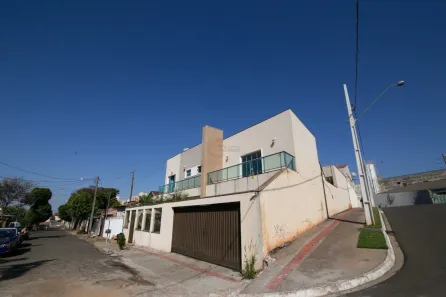 Casa com 4 Quartos à venda, 600m² no São Cristóvão, Londrina