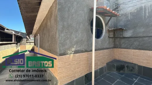 Casa com 2 Quartos para alugar, 32m² no Santíssimo, Rio de Janeiro