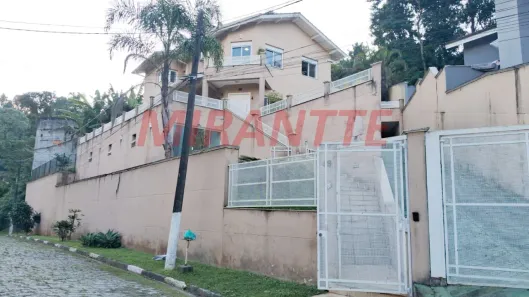 Casa de Condomínio com 3 Quartos à venda, 240m² no Santa Inês, Caieiras