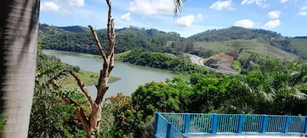 Fazenda/Sítio com 5 Quartos à venda, 450m² no , Paraibuna