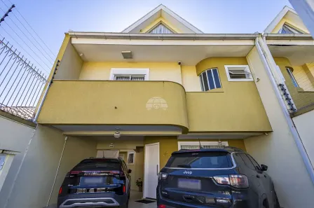 Sobrado com 5 Quartos à venda, 223m² no Mercês, Curitiba