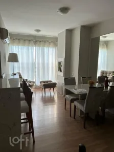 Apartamento com 2 Quartos à venda, 67m² no Jardim do Salso, Porto Alegre