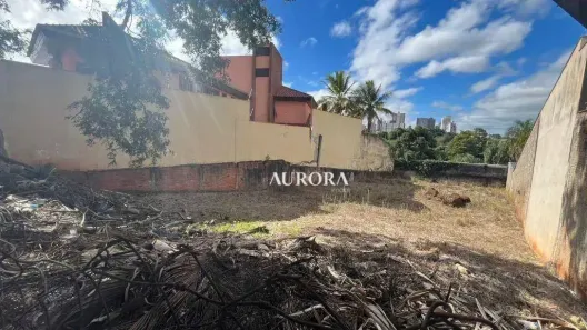 Lote/Terreno à venda, 712m² no Kennedy, Londrina