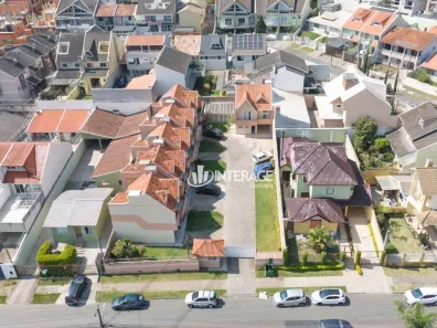 Sobrado com 3 Quartos à venda, 185m² no São Braz, Curitiba