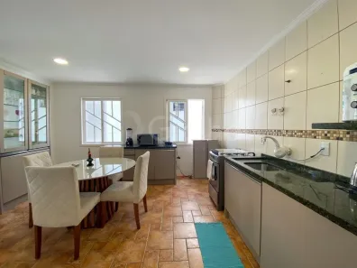 Casa com 4 Quartos à venda, 187m² no Agronômica, Florianópolis