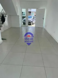 Casa de Condomínio com 4 Quartos para alugar, 168m² no Cancela Preta, Macaé