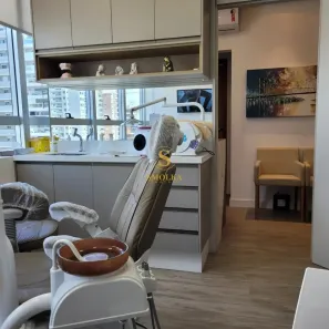 Consultório com 1 Quarto à venda, 30m² no Kobrasol, São José