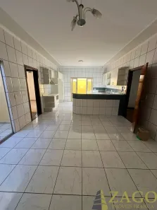 Casa com 3 Quartos à venda, 250m² no Vila Santa Cruz, Franca