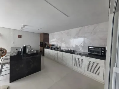 Sobrado com 3 Quartos à venda, 174m² no Aponiã, Porto Velho