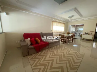 Casa com 3 Quartos à venda, 230m² no Jardim Europa, Uberlândia