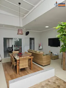 Casa com 3 Quartos à venda, 219m² no SIM, Feira de Santana